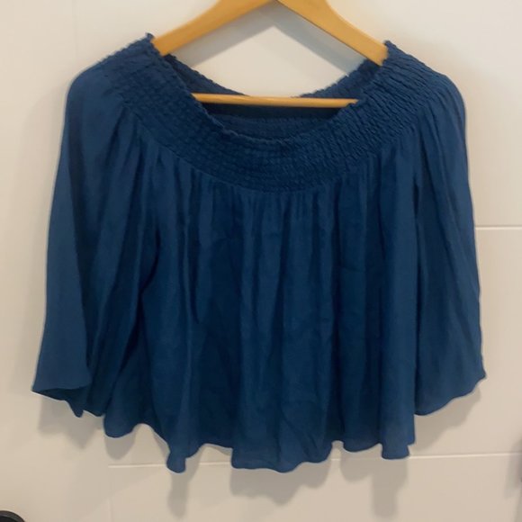 Aritzia Talula baby doll top / short style flowy size extra small - Picture 2 of 8